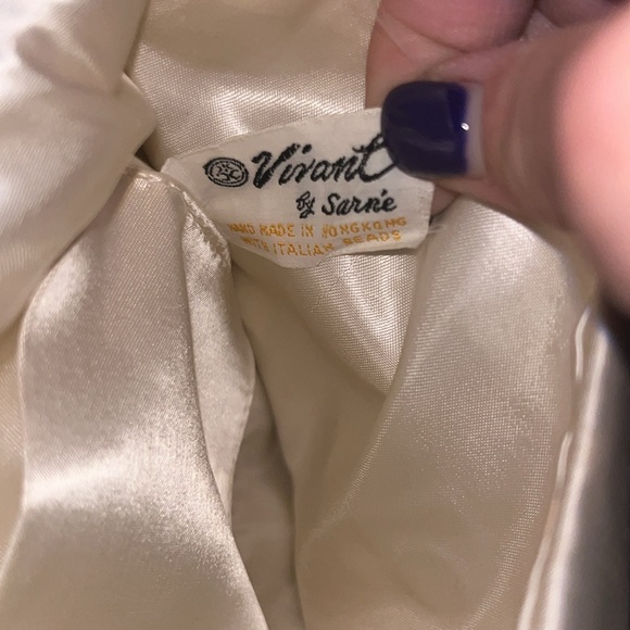 C Vivant & Sarnie Vintage Mid-Century Classic Iridescent Peal and Sequins Purse - Picture 12 of 14